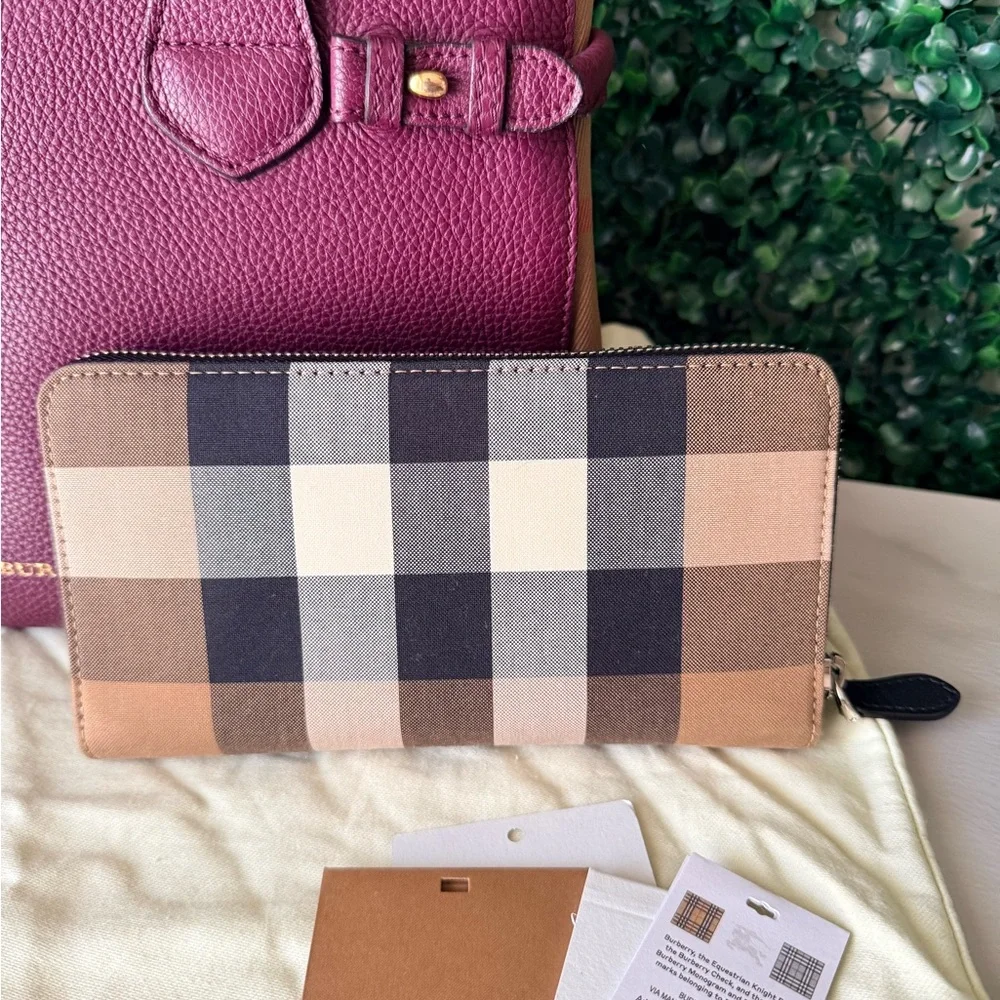 Burberry Crossbody Satchel Leather Bag and Long Zippy Wallet Bundle Authentic - Picture 13 of 16